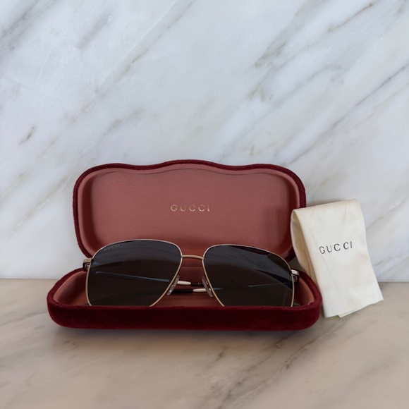 Gucci Metal Square Sunglasses (Lightly Used, Excellent Condition) - Picture 3 of 6